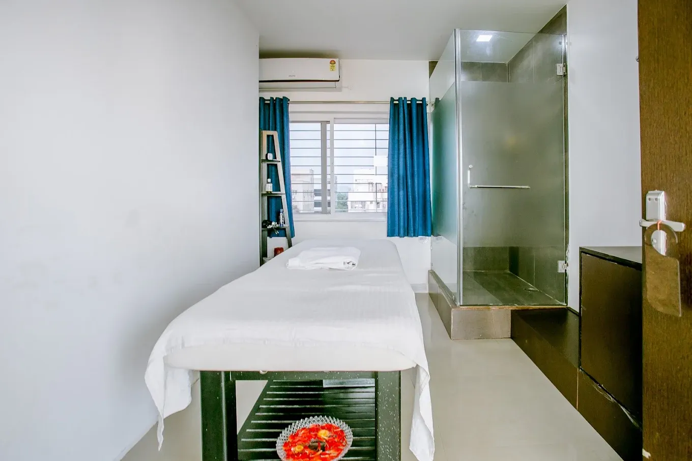 Meghavi Wellness Spa | Lanco Hills